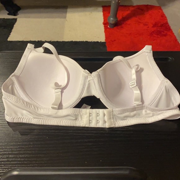 Padded bra - Picture 2 of 3